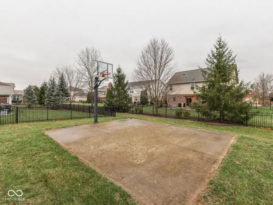 4687 Shady Ridge Row, Greenwood, IN 46143 - Image #3