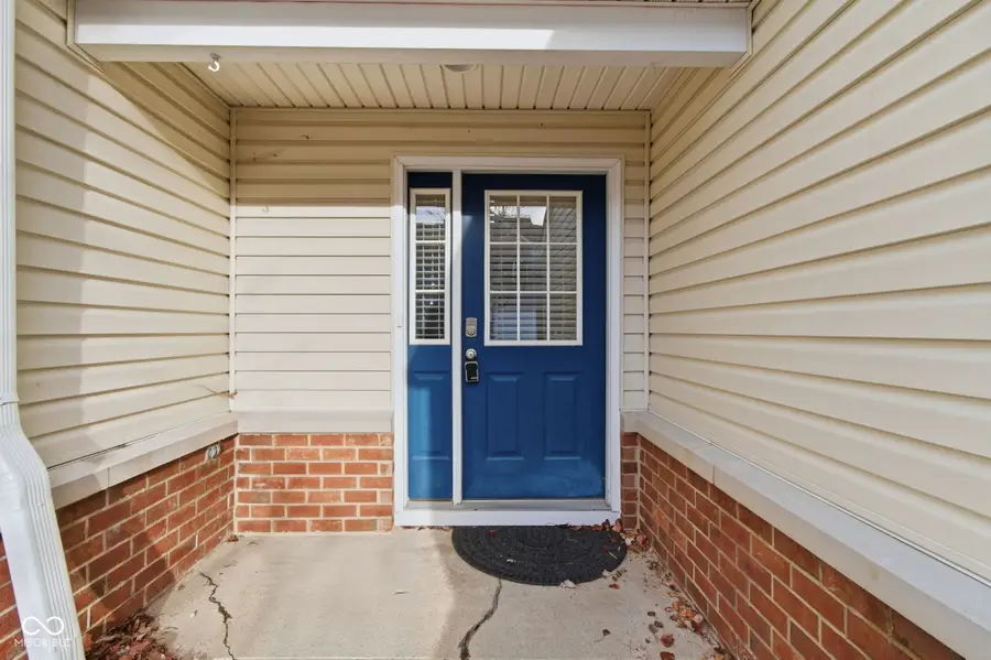 409 Bedford Drive, Westfield, IN 46074 - Image #2