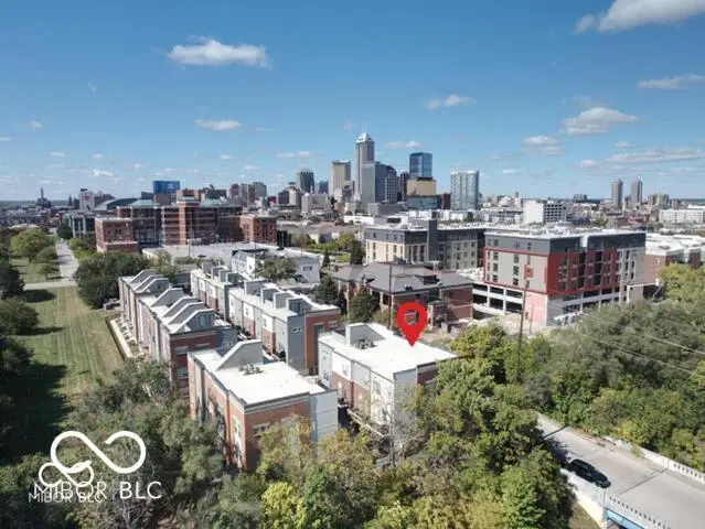 805 Bates Street, Indianapolis, IN 46202 - Image #2