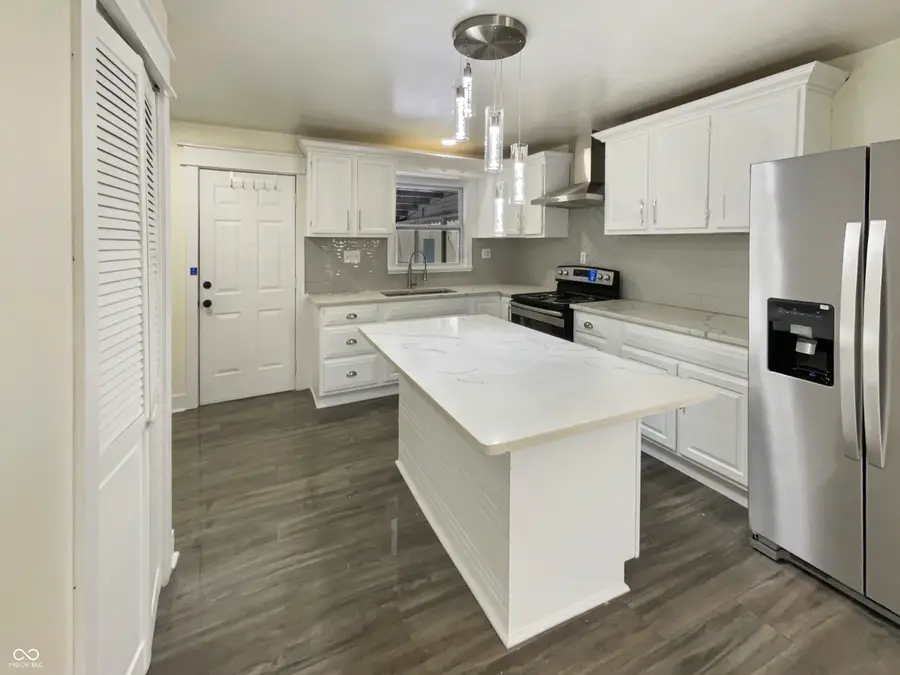 4055 N Grand Avenue, Indianapolis, IN 46226 - Image #2