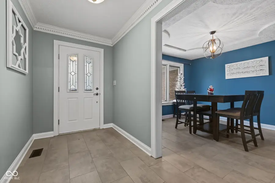 1324 Willow Oak Court, Avon, IN 46123 - Image #3