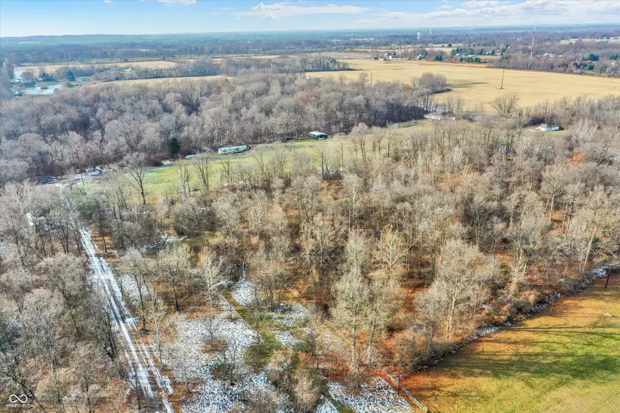 6877 E Tiny Tot Lane, Mooresville, IN 46158 - Image #2