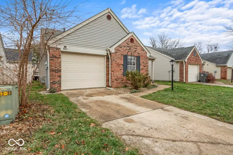 6634 Sundown Drive S, Indianapolis, IN 46254 - Image #3