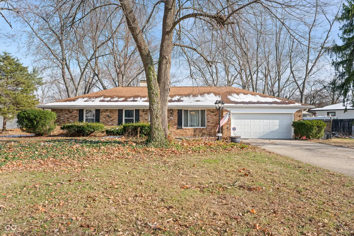 8051 Charlecot Drive, Indianapolis, IN 46268 - Image #1