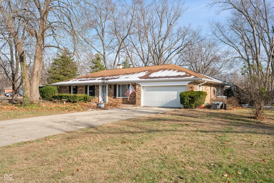 8051 Charlecot Drive, Indianapolis, IN 46268 - Image #2