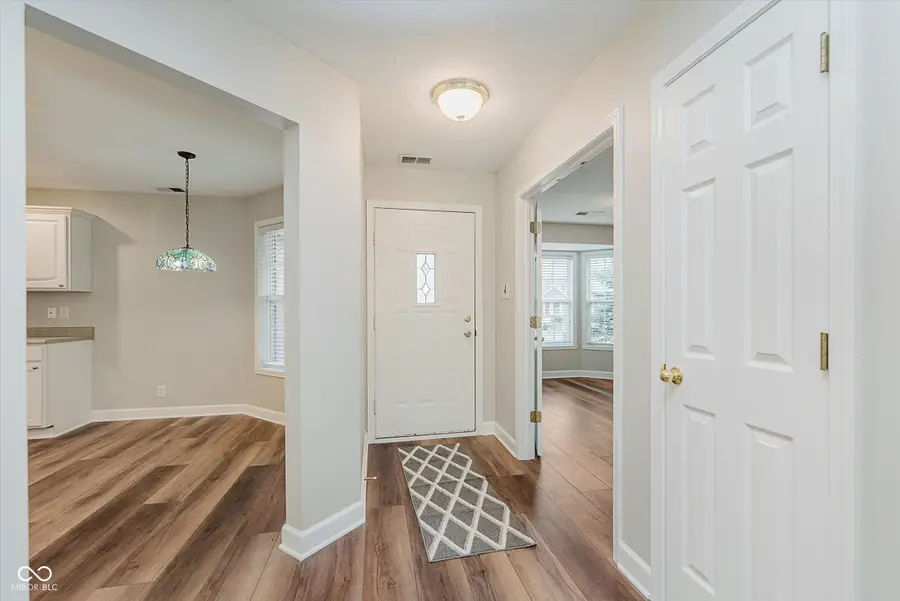 8445 Watertown Drive, Indianapolis, IN 46216 - Image #3