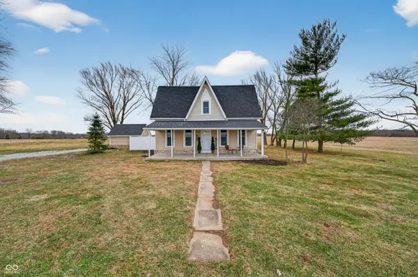 21101 E County Road 700 N, Hope, IN 47246