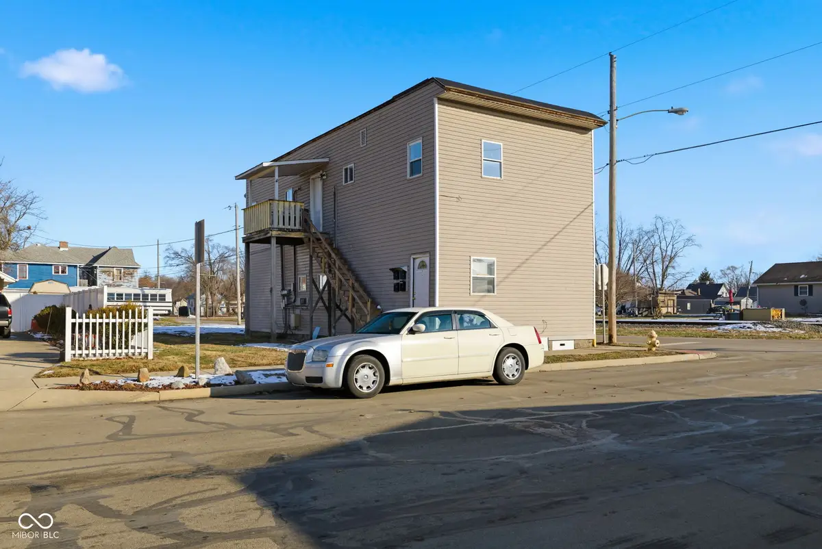 702 W 5th Street, Anderson, IN 46016 - #1