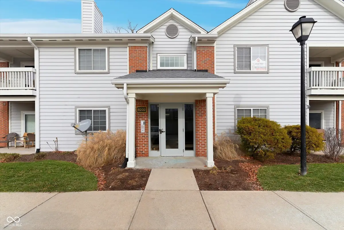 8232 Glenwillow Lane #UNIT 207, Indianapolis, IN 46278 - Image #1