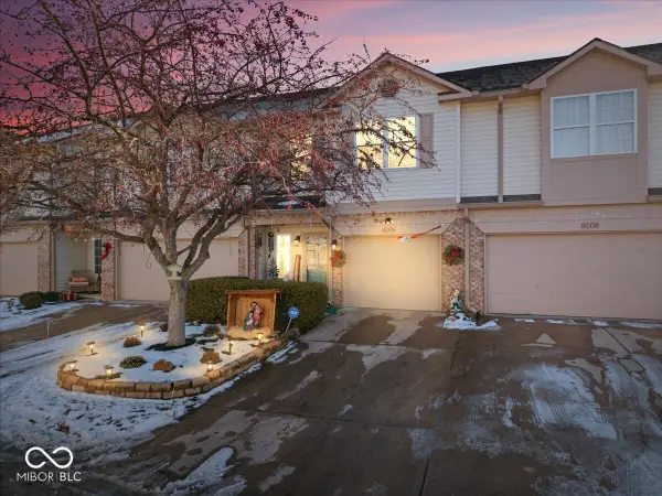 8006 Windham Lake Way #35, Indianapolis, IN 46214