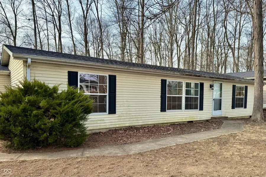 180 Lazy River Court, Cloverdale, IN 46120 - Image #3