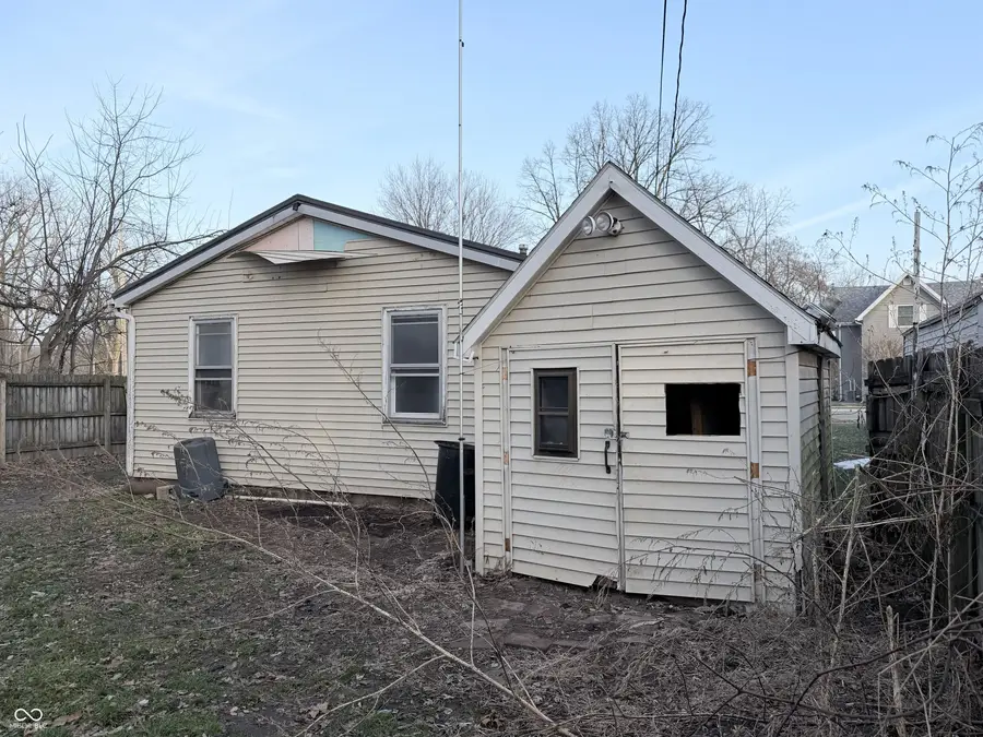 404 W Oakridge Avenue, Goshen, IN 46528 - Image #3