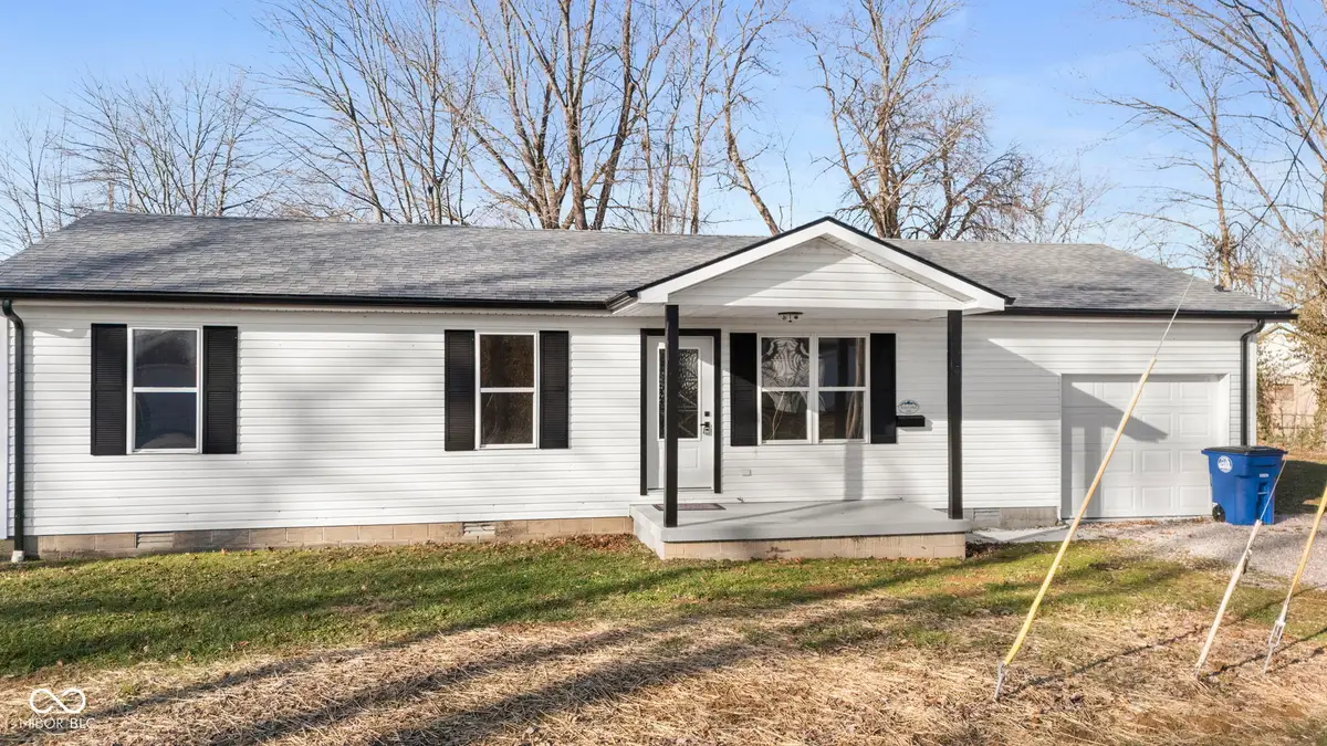 230 S 4th Street, Austin, IN 47102 - Image #1