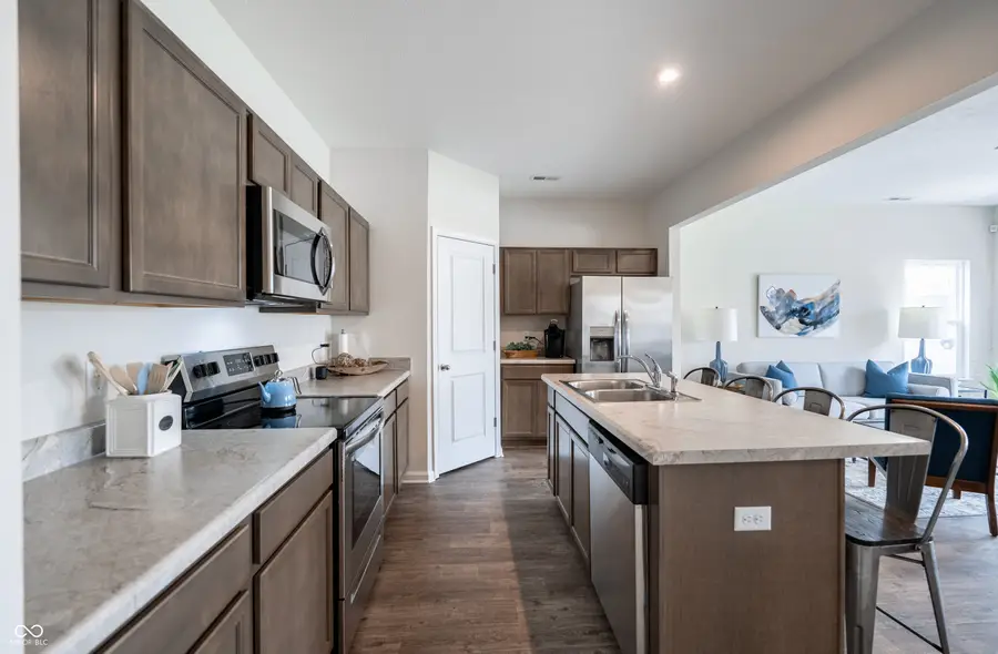 10803 Penwell Way, Indianapolis, IN 46235 - Image #2