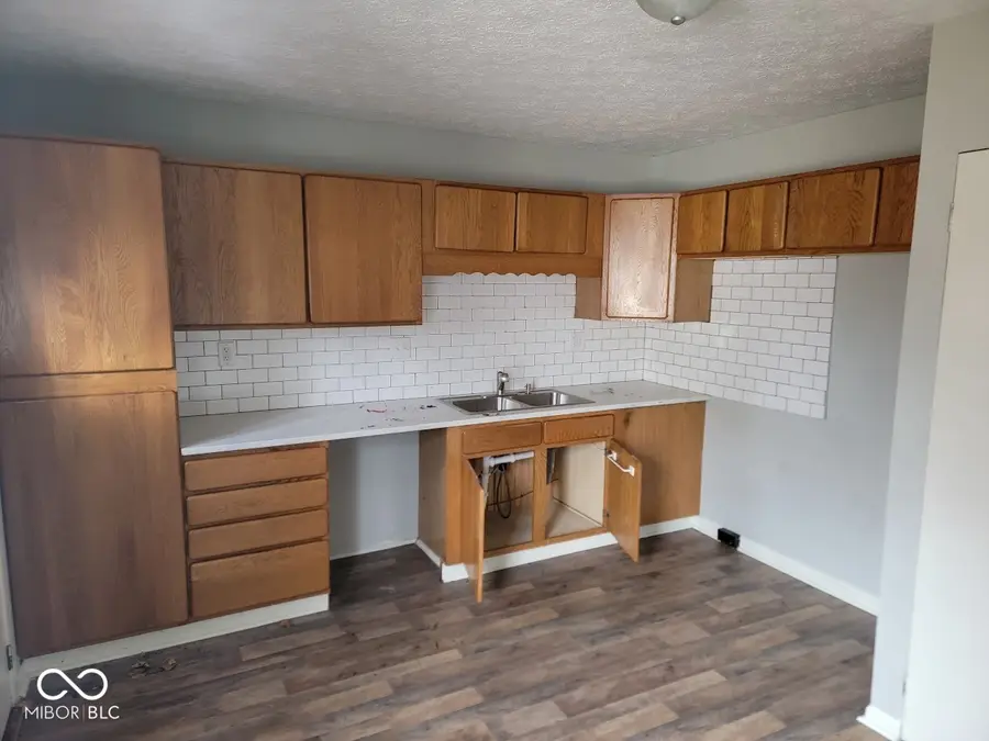 2533 Aurie Drive, Indianapolis, IN 46219 - Image #3