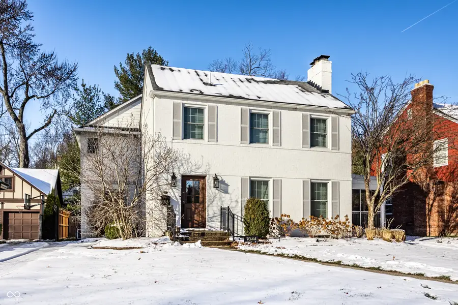 7044 Warwick Road, Indianapolis, IN 46220 - Image #3