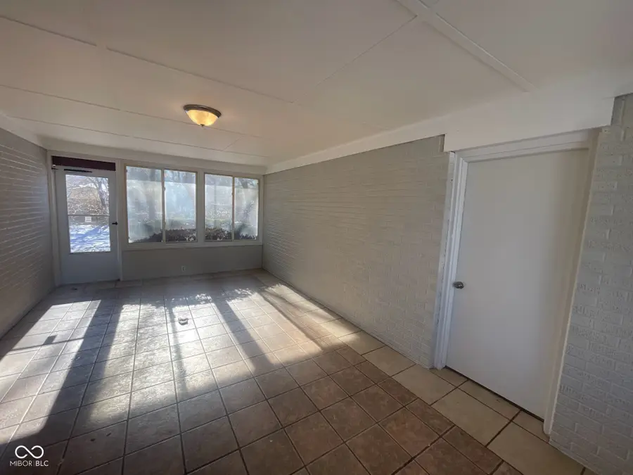 4903 Guion Road, Indianapolis, IN 46254 - Image #2