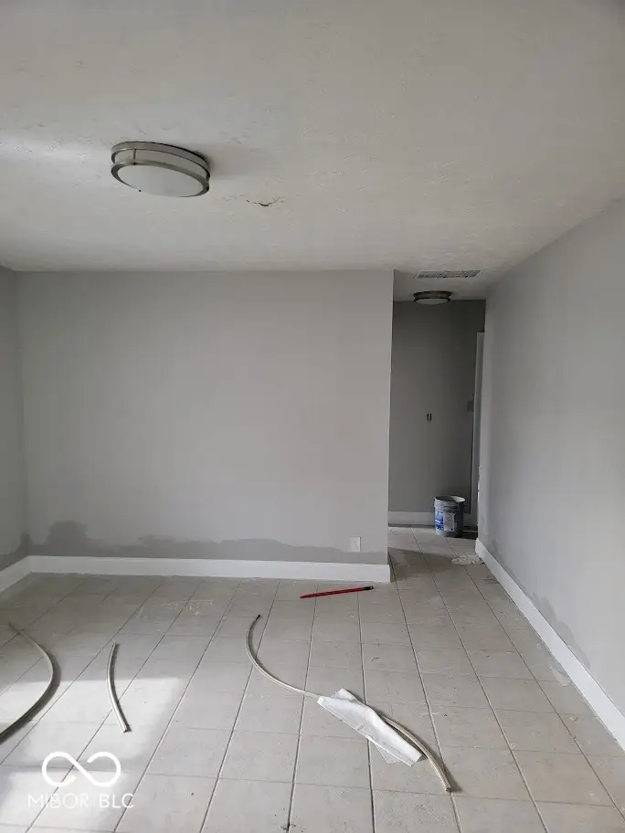 9902 Scott Court, Indianapolis, IN 46235 - Image #2