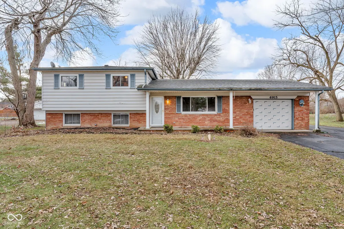 6915 Todd Road, Avon, IN 46123 - Image #1