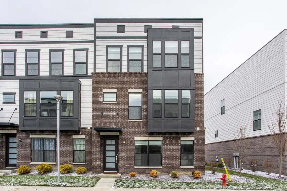 9744 Junction Station, Fishers, IN 46037 - #1