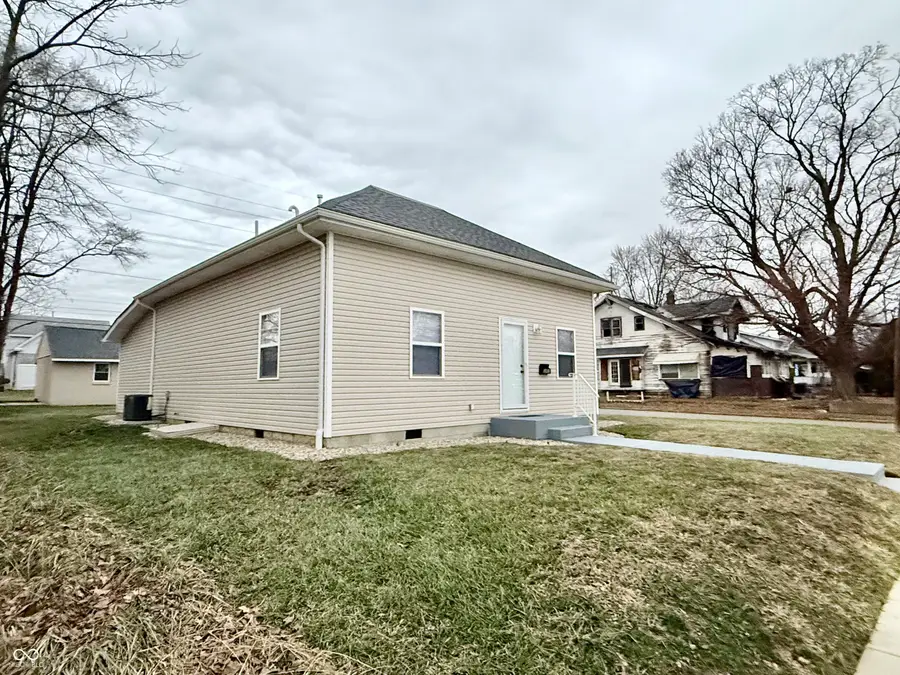 2803 E Lynn Street, Anderson, IN 46016 - Image #2