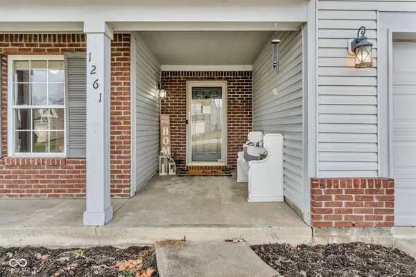 1261 Silver Ridge Lane, Brownsburg, IN 46112