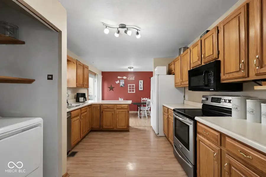 1053 W Private Road 660 N, Brazil, IN 47834 - Image #2