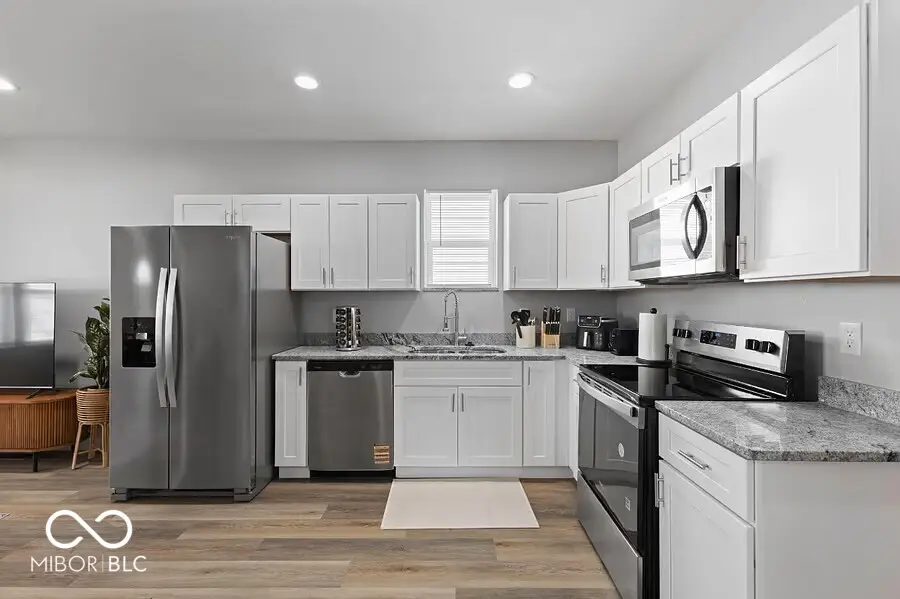 37 N Beville Avenue, Indianapolis, IN 46201 - Image #3