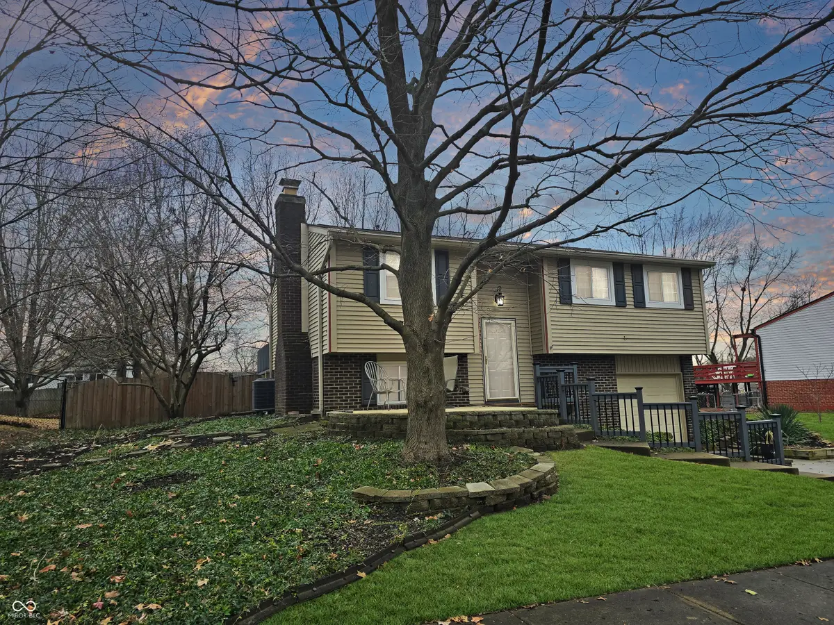 7620 Snowflake Drive, Indianapolis, IN 46227 - Image #1