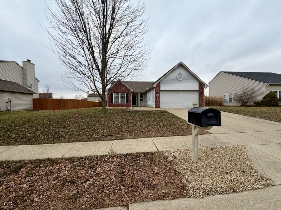 8566 Captain Drive, Avon, IN 46123 - Image #3