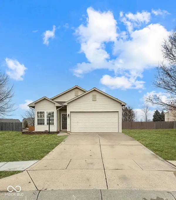 15597 Outside Trail, Noblesville, IN 46060