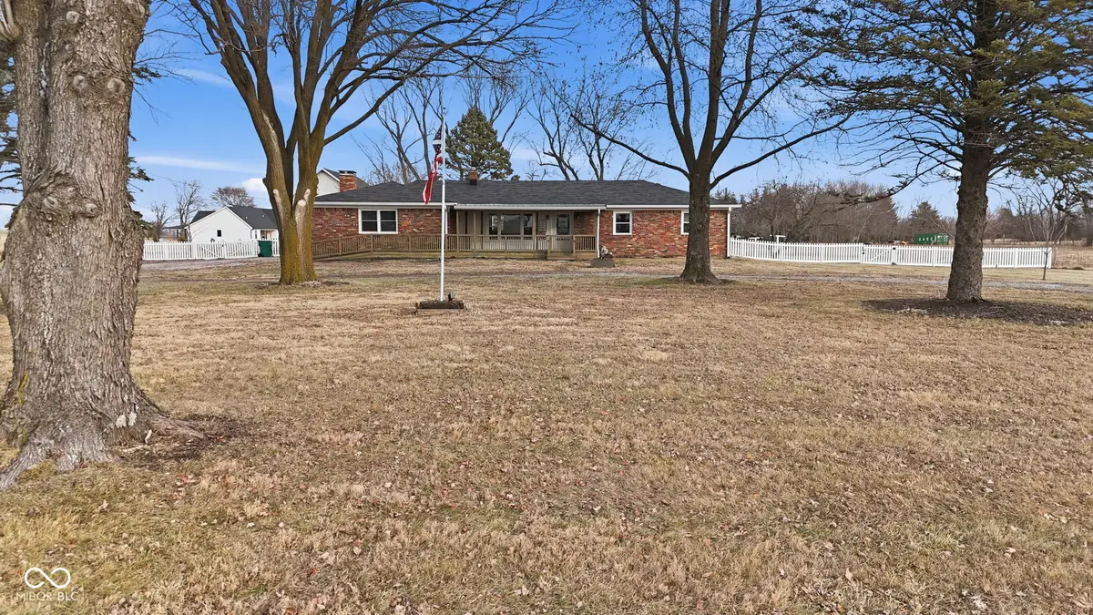 1925 N County Road 200 E, Danville, IN 46122 - Image #1