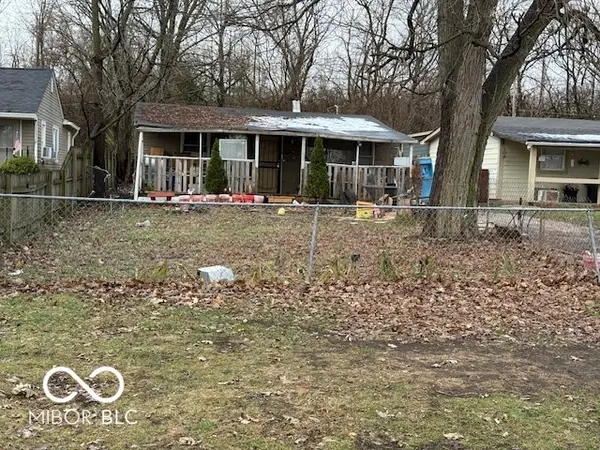 3758 E Pleasant Run Parkway North Drive, Indianapolis, IN 46201