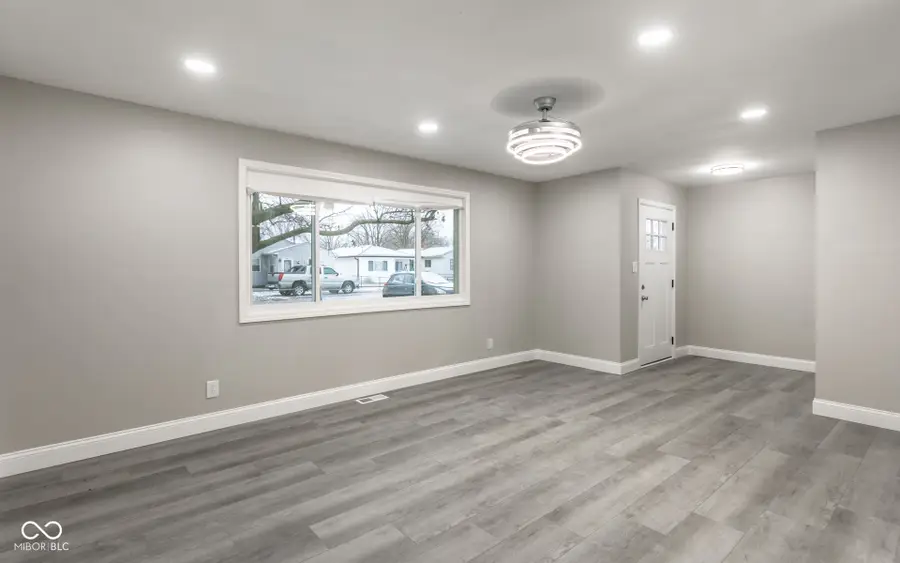 2828 S Illinois Street, Indianapolis, IN 46225 - Image #3
