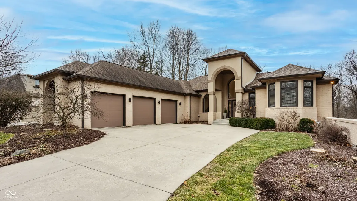 4548 Chase Oak Court, Zionsville, IN 46077 - #1