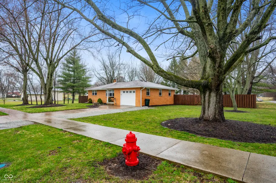 902 South Street, Shirley, IN 47384 - Image #2