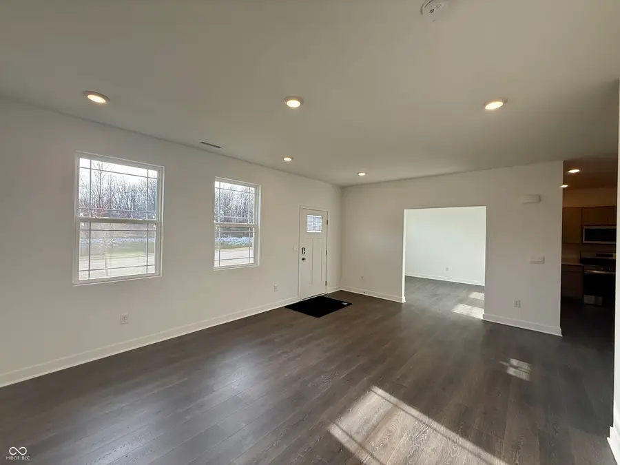 6114 Cascades Drive, Whitestown, IN 46075 - Image #3