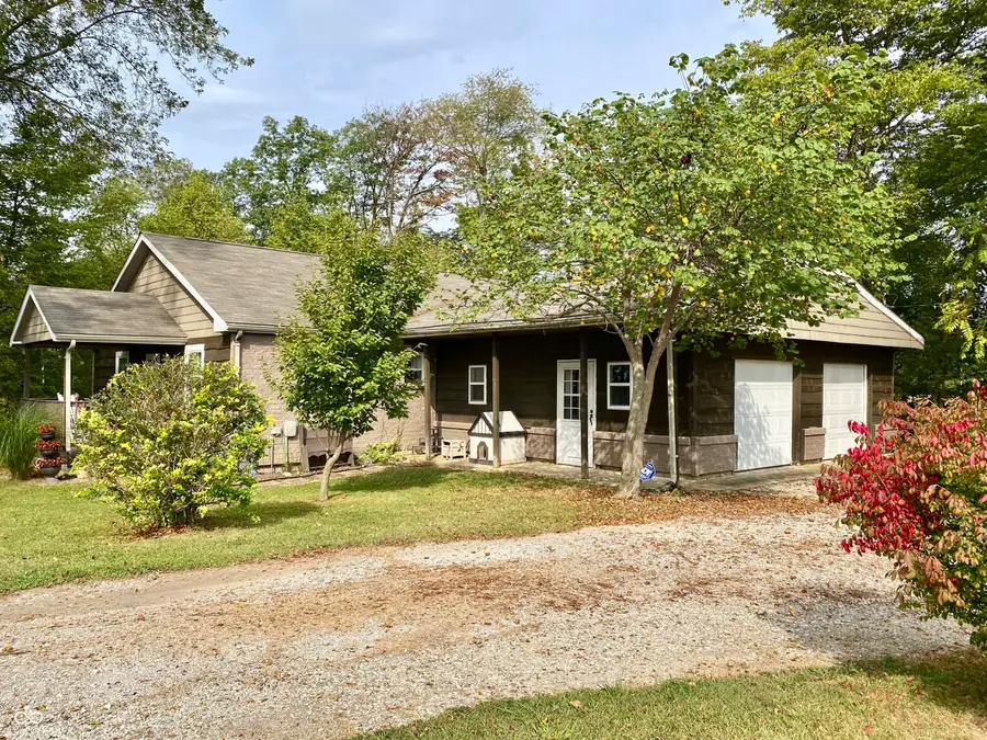 5904 N County Road 600 E, Bainbridge, IN 46105 - #3