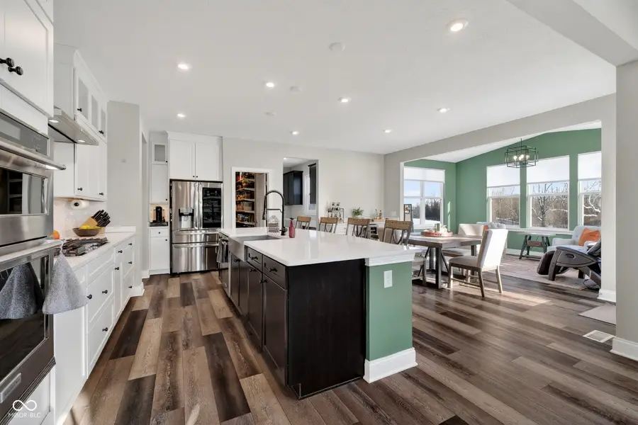 15618 Temple Wood Circle, Fishers, IN 46037 - Image #3