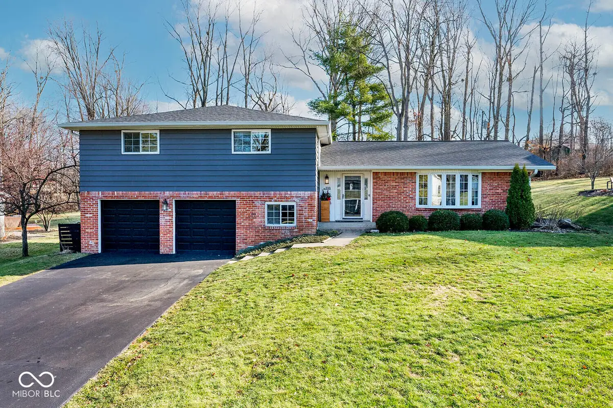 233 Brierley Way, Carmel, IN 46032 - Image #1