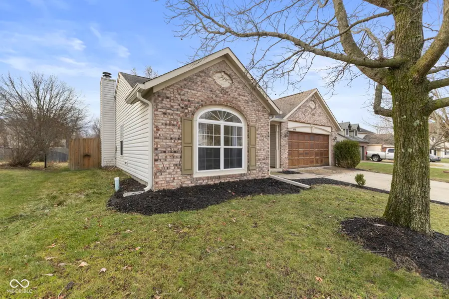 6091 E Newberry Court, Camby, IN 46113 - Image #2