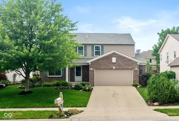 14446 Chapelwood Lane, Fishers, IN 46037
