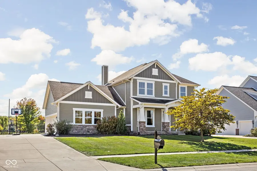 9159 Brookstone Place, Zionsville, IN 46077 - Image #2