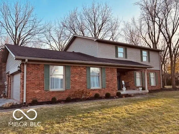 502 Winding Trail, Greenwood, IN 46142