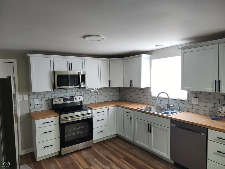 8738 Walma Drive, Indianapolis, IN 46219 - #3