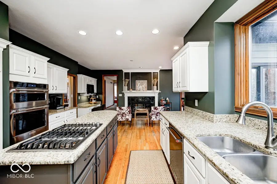 12214 Ridgeside Road, Indianapolis, IN 46256 - Image #3