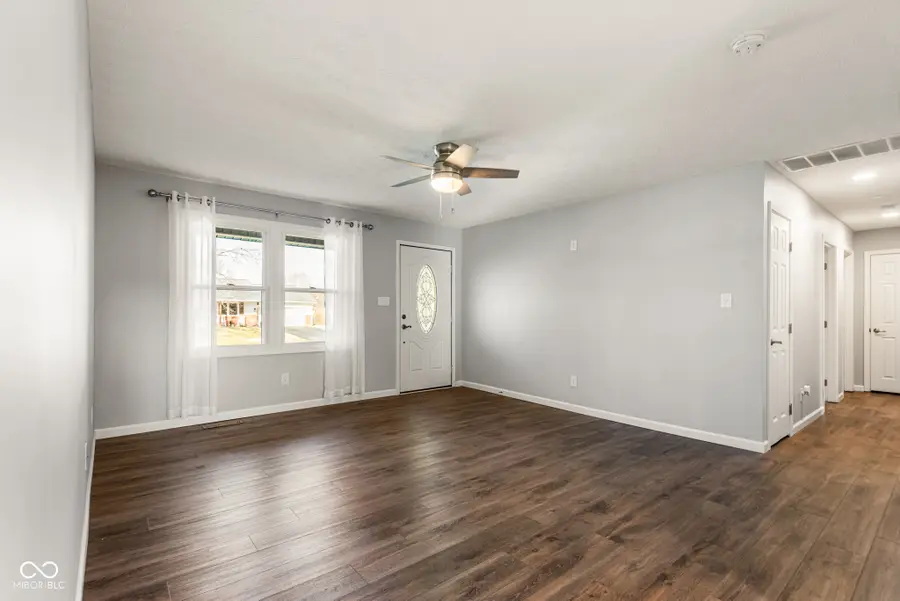 5627 E Homestead Drive, Columbus, IN 47201 - Image #3