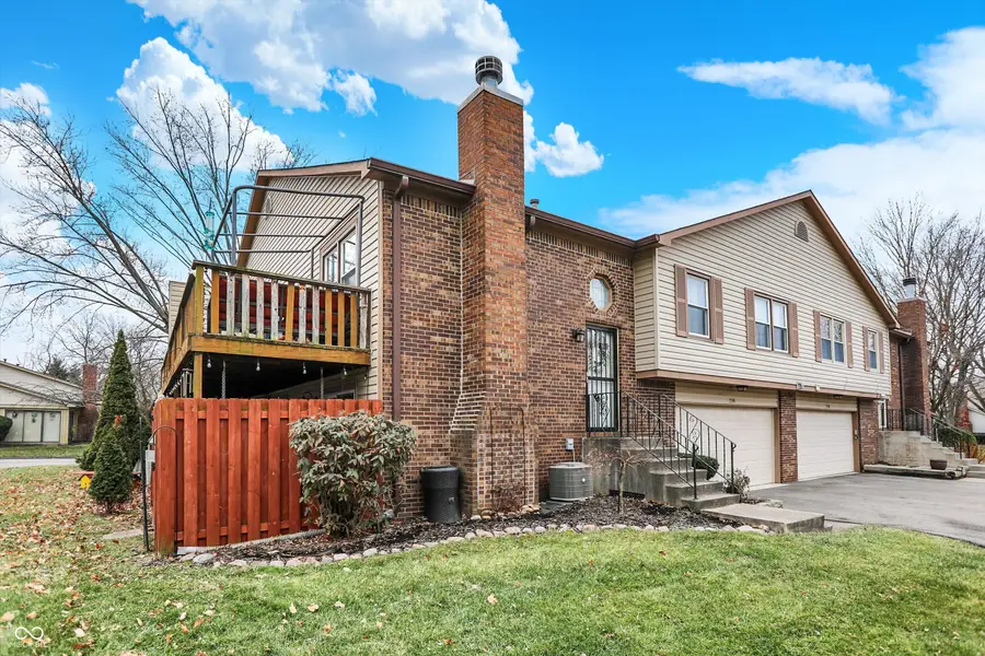 2534 N Willow Way, Indianapolis, IN 46268 - Image #2