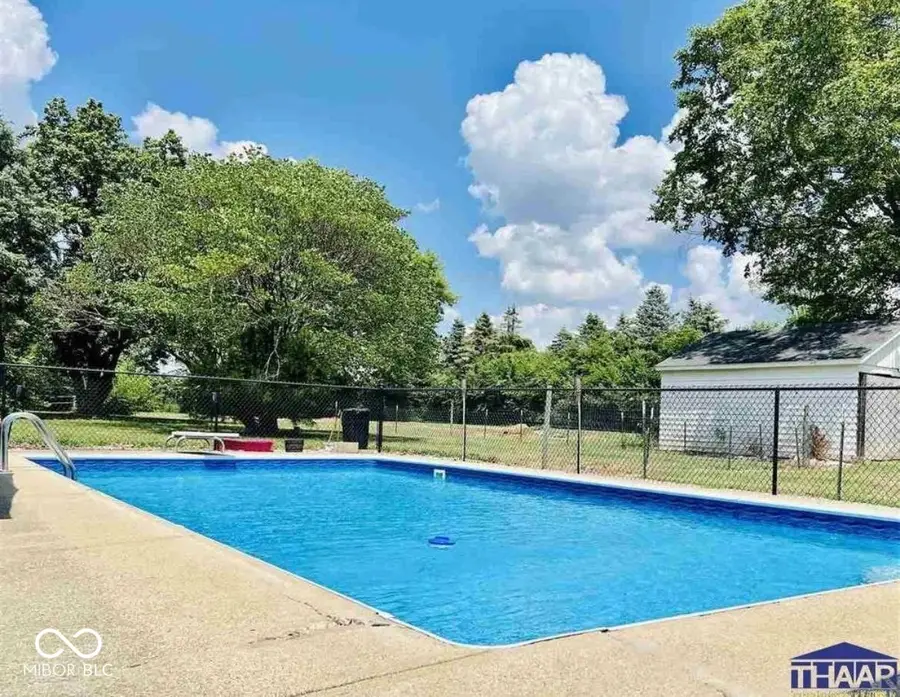 2601 W New Goshen Avenue, West Terre Haute, IN 47885 - #3