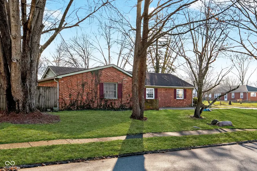 1801 Fogelson Drive, Indianapolis, IN 46229 - Image #2